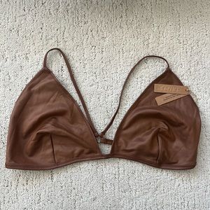 Skims wet triangle bikini top